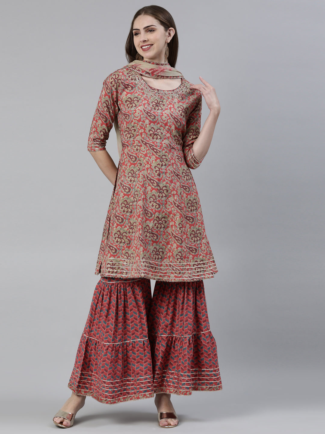 Ladies printed Kurtis at Rs.3999/Piece in nizamabad offer by Neerus